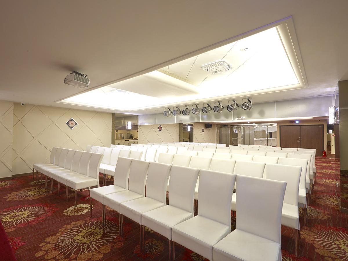 Grand City Hotel Fengyuan Bagian luar foto